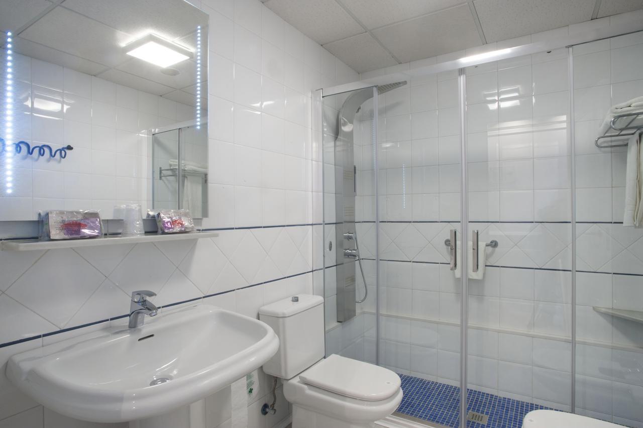 Hotel Ribes Roges 2*